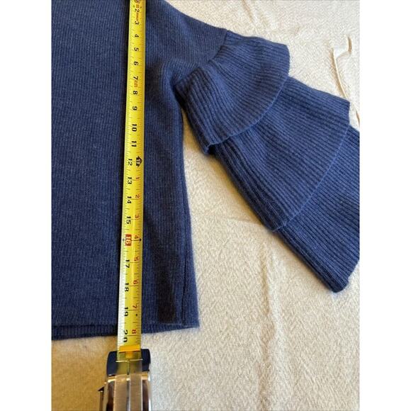 NWT GIANNI BINI Women's Sweater Long Sleeve Blue Butterfly Size Medium - Picture 10 of 10